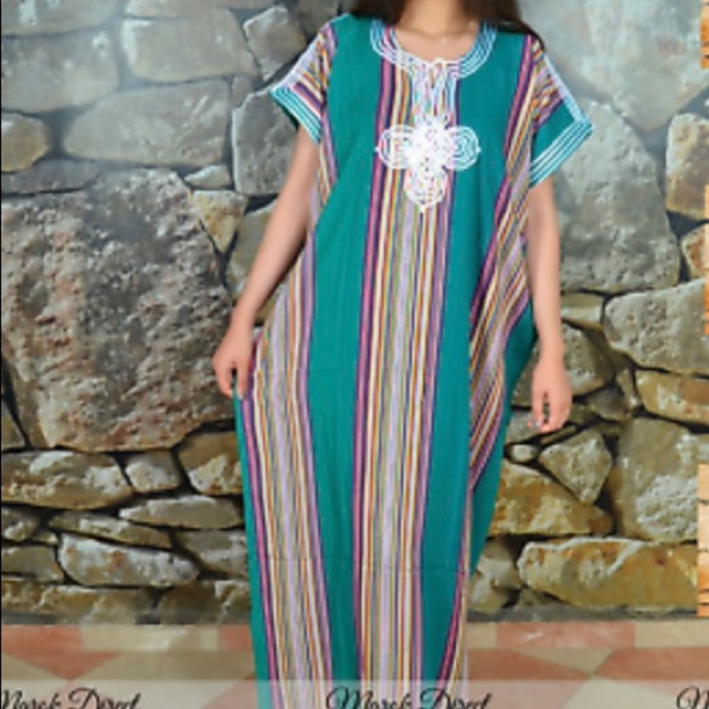 Moroccan cafton night gown
